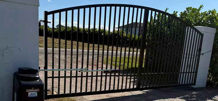 Driveway Fence Repair McLean